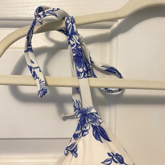 NWT Kona Sol swimsuit, one piece, size L (12-14), white/blue - Picture 6 of 7